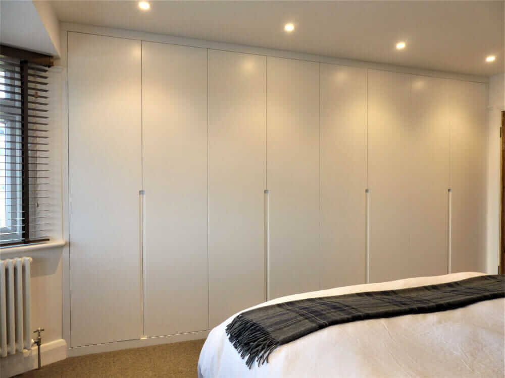 Contemporary Fitted Wardrobes