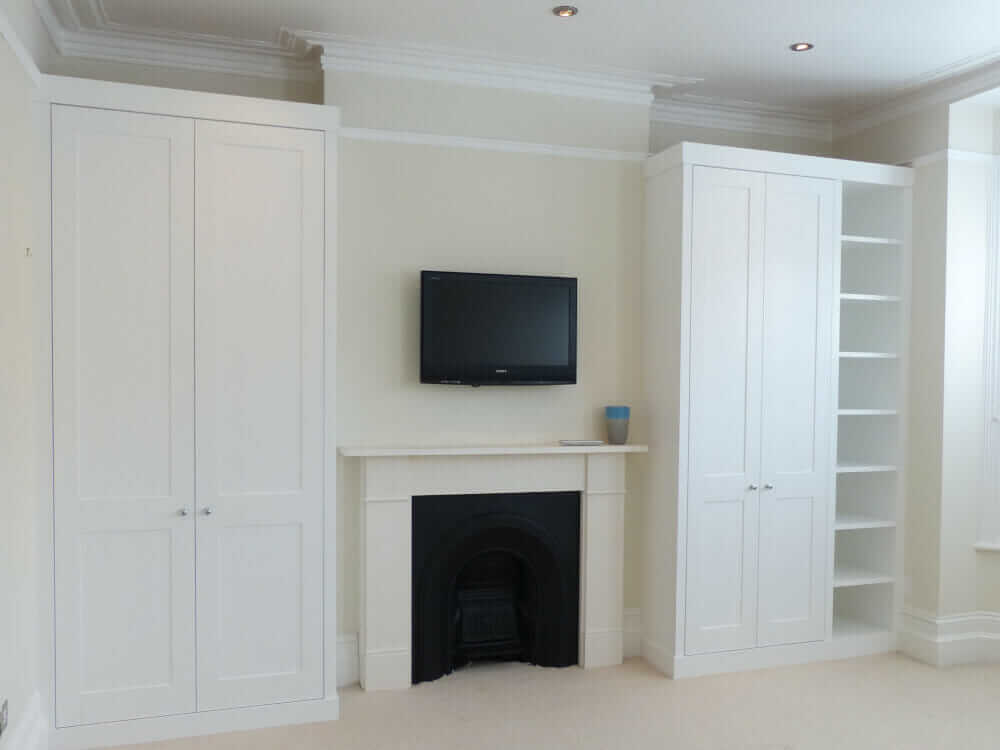 Shaker Style Fitted Wardrobe