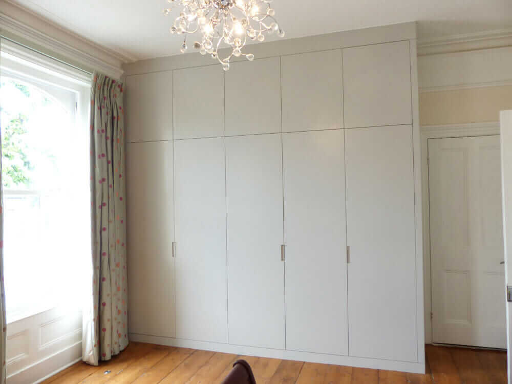 Contemporary Fitted Wardrobes