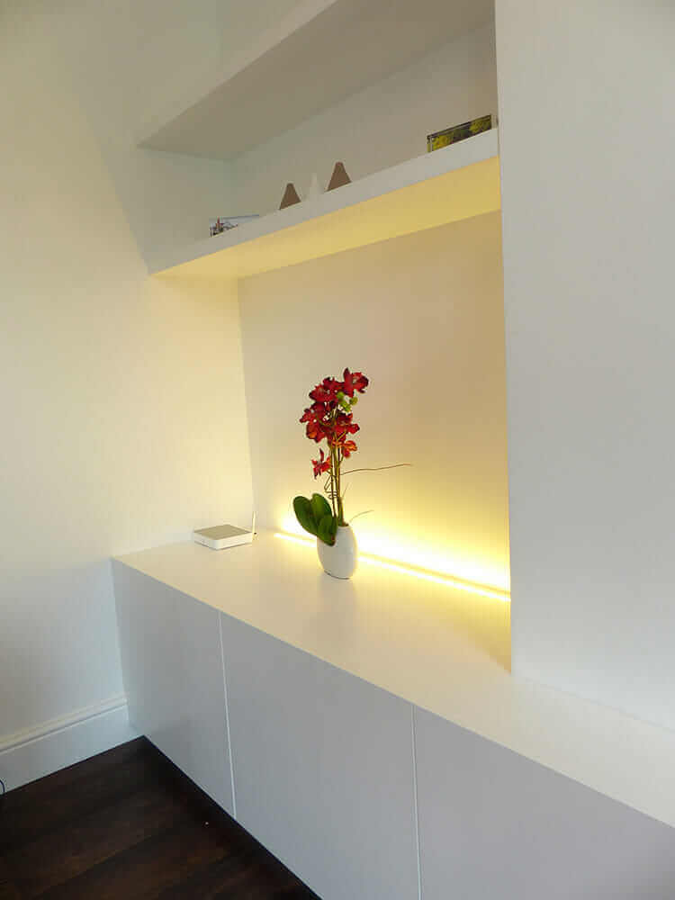 Contemporary fitted alcove furniture